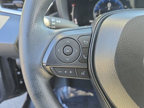 Used 2026 Toyota Corolla LE image 18