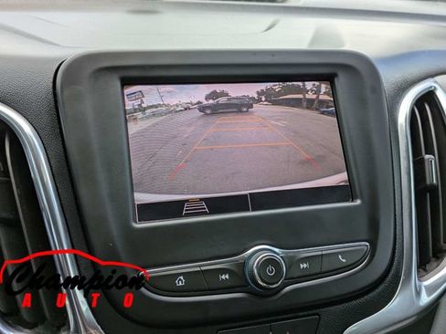 Used 2022 Chevrolet Equinox LS AWD/4WD image 23
