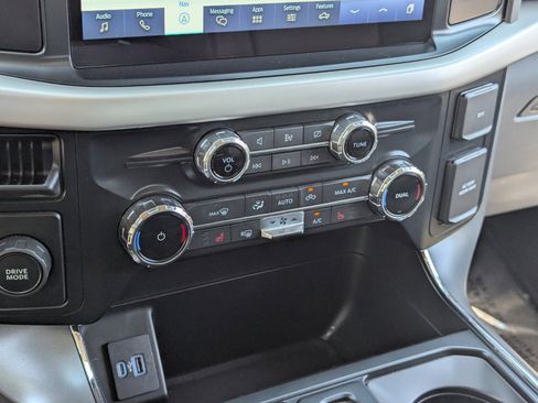 Used 2022 Ford F150 XLT w/ Equipment Group 302A High RWD image 26