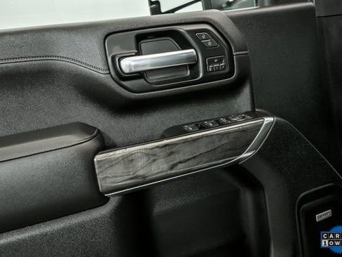 Used 2020 Chevrolet Silverado 3500 LTZ w/ LTZ Convenience Package image 8