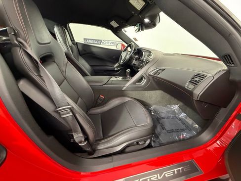 Used 2017 Chevrolet Corvette Z06 RWD image 15