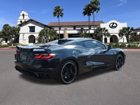 Used 2024 Chevrolet Corvette Stingray Preferred Conv w/ Z51 Performance Package RWD image 8