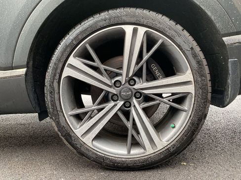 Certified 2025 Genesis GV80 3.5T e-SC image 34