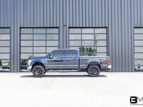Used 2022 Ford F250 Lariat w/ Lariat Value Package AWD/4WD image 1