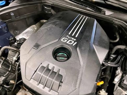 Used 2023 Genesis G70 2.0T AWD/4WD image 35