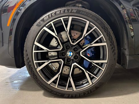 Used 2024 BMW X5 M Competition w/ Executive Package image 11