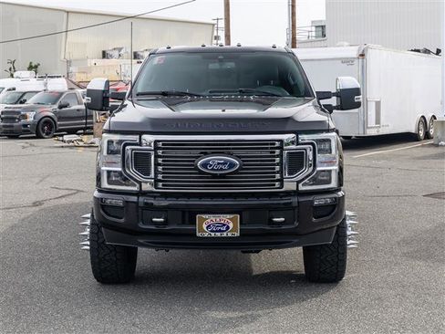 Certified 2022 Ford F350 Platinum image 2