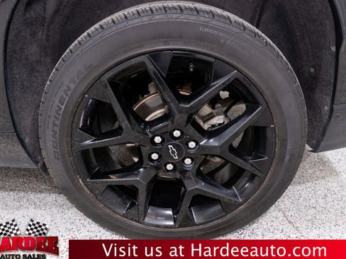 Used 2024 Chevrolet Traverse RS image 10