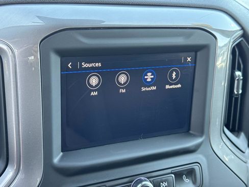 Used 2023 Chevrolet Silverado 1500 Custom RWD image 13