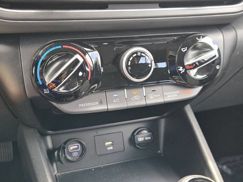Certified 2023 Hyundai Kona SE AWD/4WD image 20