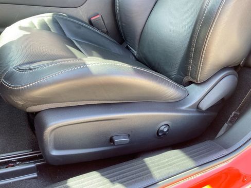 Used 2023 Dodge Challenger SRT Hellcat RWD image 13