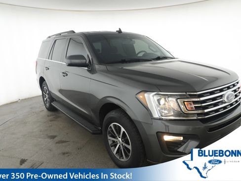 Used 2020 Ford Expedition XLT image 1