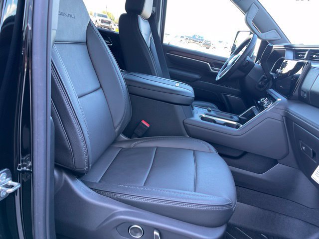 Certified 2026 GMC Sierra 3500 Denali w/ Denali Reserve Package AWD/4WD image 20