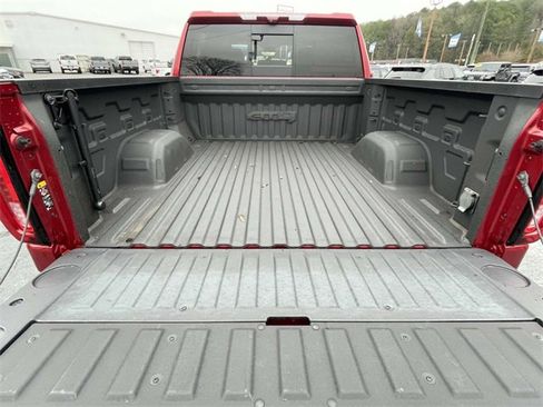 Certified 2024 GMC Sierra 1500 AT4 w/ Technology Package image 11