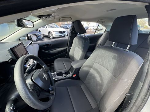 Used 2023 Toyota Corolla LE image 13