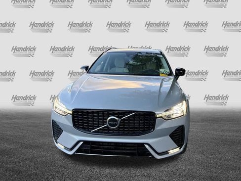 Used 2024 Volvo XC60 B5 Core w/ Protection Package Premier AWD/4WD image 6
