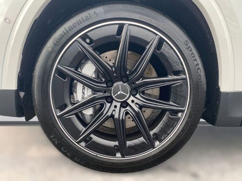 New 2026 Mercedes-Benz GLA 35 AMG 4MATIC image 11