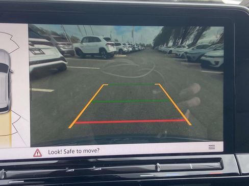 New 2026 Volkswagen Atlas Cross Sport SE image 27