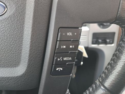 Used 2013 Ford F150 Lariat w/ Luxury Equipment Group image 15