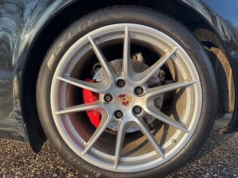 Used 2015 Porsche 911 Carrera S image 5