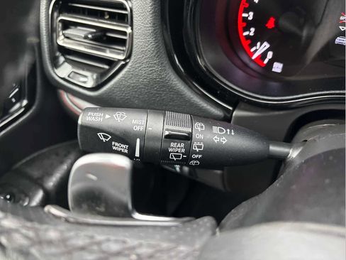 Used 2023 Dodge Durango GT image 26