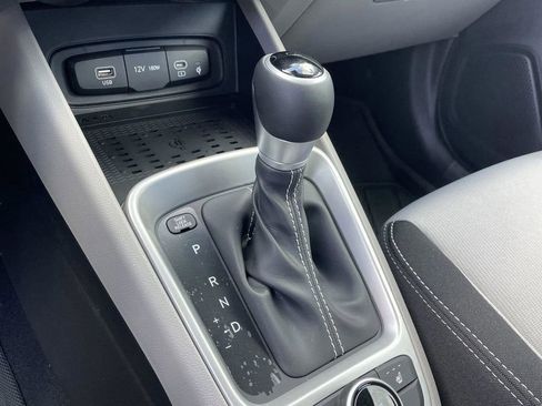 New 2026 Hyundai Venue SEL FWD image 28