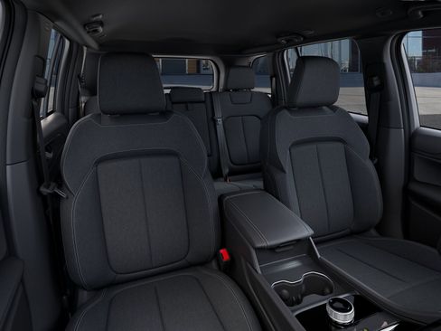 New 2025 Jeep Grand Cherokee Laredo w/ Luxury Tech Group I image 16