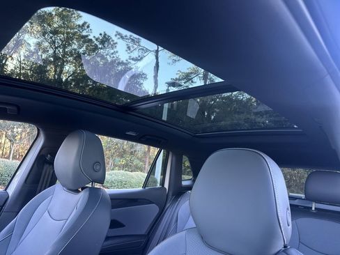 New 2026 Volkswagen Tiguan SE R-Line image 22