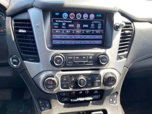 Used 2019 GMC Yukon SLT w/ Premium Edition AWD/4WD image 26