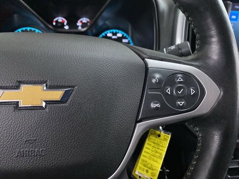 Used 2022 Chevrolet Colorado LT w/ Luxury Package image 21