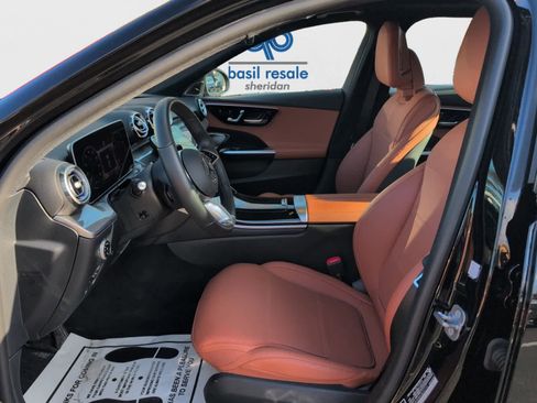 Used 2025 Mercedes-Benz C 300 4MATIC Sedan image 14