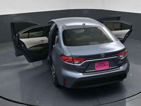 Used 2024 Toyota Corolla LE image 21