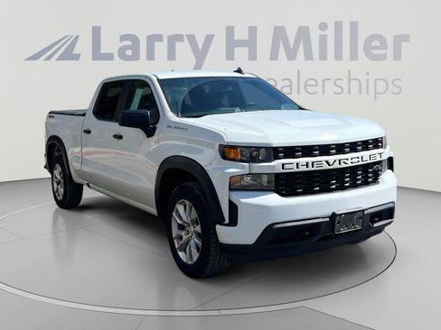 Used 2021 Chevrolet Silverado 1500 Custom w/ Safety Confidence Package AWD/4WD image 7