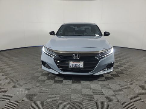 Used 2021 Honda Accord Sport image 9