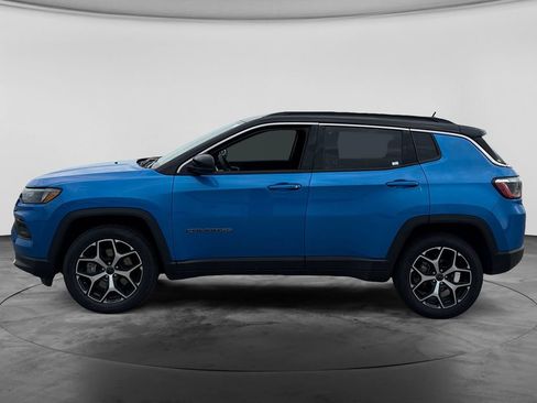 Used 2025 Jeep Compass Limited AWD/4WD image 6