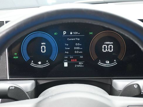 Certified 2024 Hyundai Sonata SEL FWD image 12