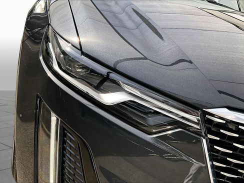 Used 2023 Cadillac XT6 Luxury FWD image 28