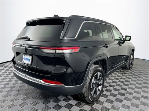 Used 2023 Jeep Grand Cherokee 4WD 4xe image 6