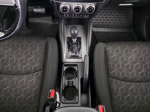 Used 2021 Mitsubishi Outlander Sport Black Edition image 36