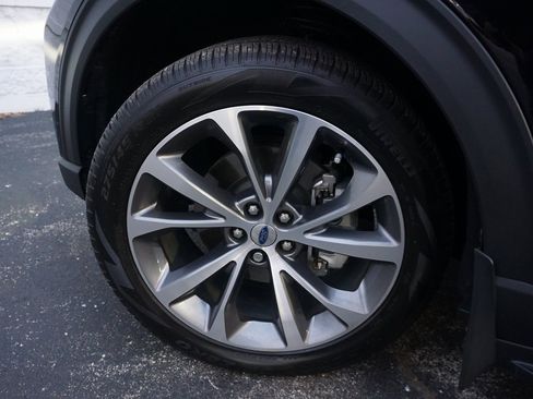 Used 2025 Ford Explorer Platinum w/ Ultimate Package image 37