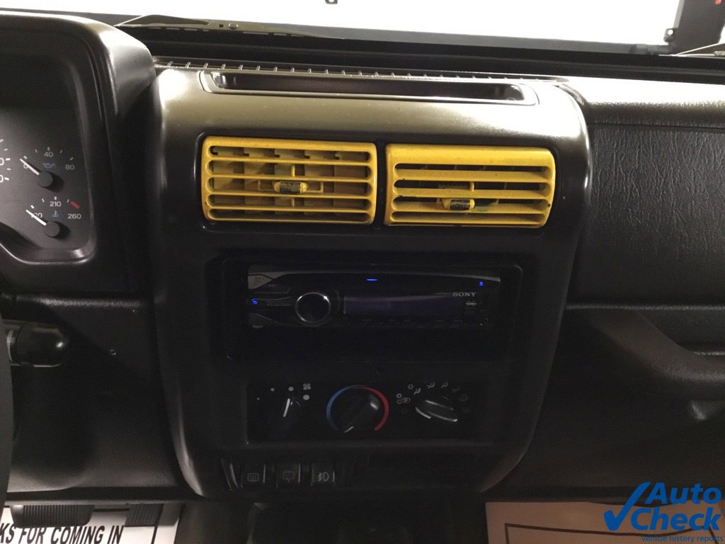 Used 2000 Jeep Wrangler Sport AWD/4WD image 36