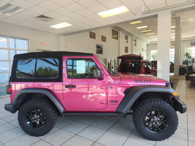Used 2024 Jeep Wrangler Sport AWD/4WD image 12