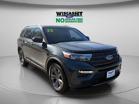 Used 2023 Ford Explorer XLT w/ Equipment Group 202A AWD/4WD image 1
