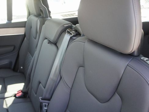 New 2026 Volvo XC90 B6 Plus w/ Protection Package Premier image 24