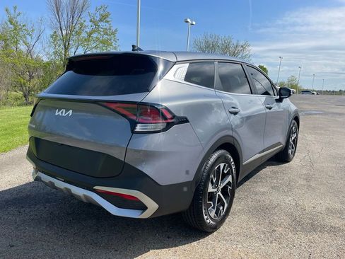 Certified 2023 Kia Sportage EX FWD image 3