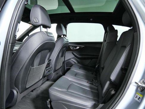 Used 2025 Audi Q7 3.0T Premium Plus AWD/4WD image 14