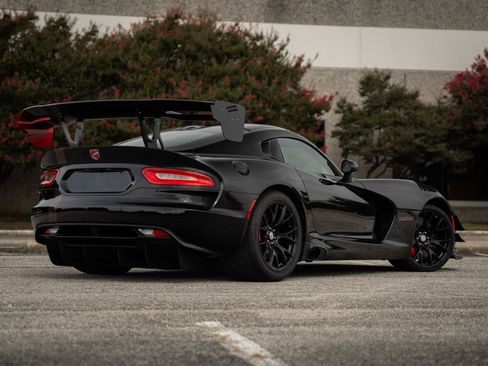 Used 2017 Dodge Viper GTC w/ ACR Package RWD image 10