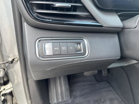 Used 2026 Buick Enclave Preferred FWD image 20