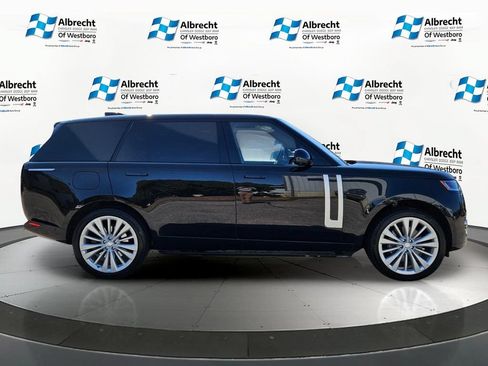 Used 2023 Land Rover Range Rover Long Wheelbase First Edition AWD/4WD image 6