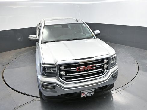 Used 2018 GMC Sierra 1500 SLT AWD/4WD image 28